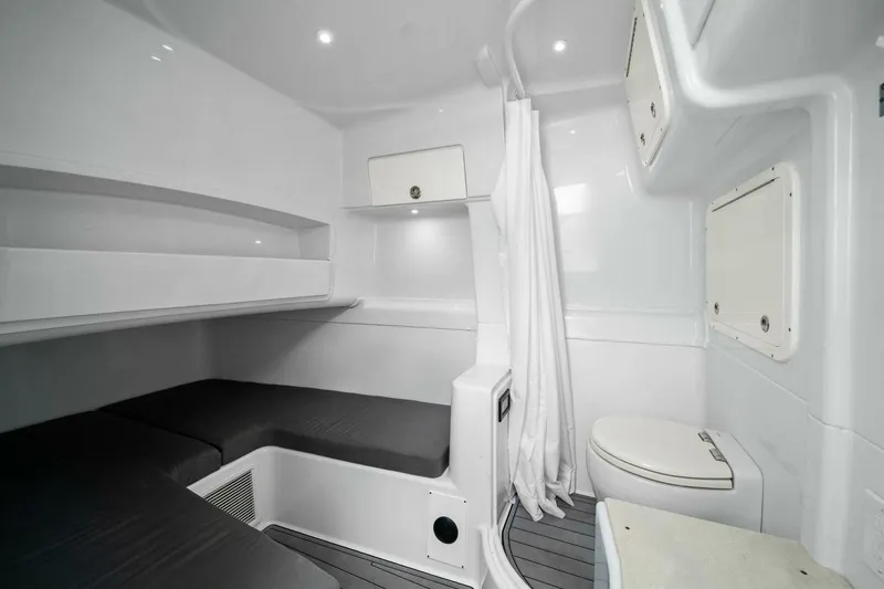 Slide: The Image of 2021 Yellowfin 42 Center Console Fin & Tonic - 46