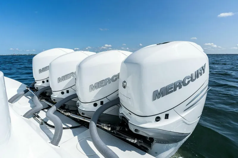 Slide: The Image of 2021 Yellowfin 42 Center Console Fin & Tonic - 51