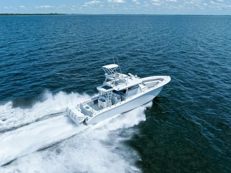Slide: The Image of 2021 Yellowfin 42 Center Console Fin & Tonic - 53