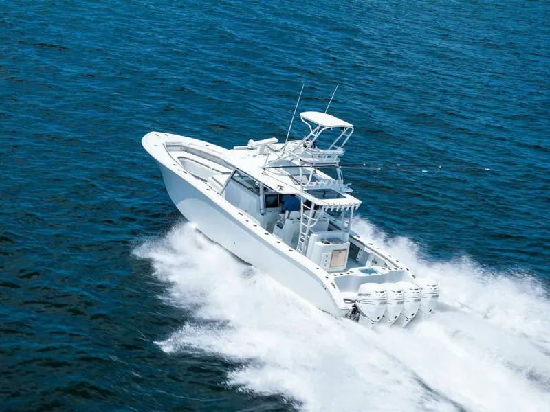 Slide: The Image of 2021 Yellowfin 42 Center Console Fin & Tonic - 57