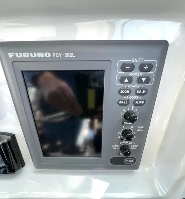 Slide: The Image of Furuno FCV-582L fish finder on 2002 Glacier Bay 2690 Coastal Runner. - 20