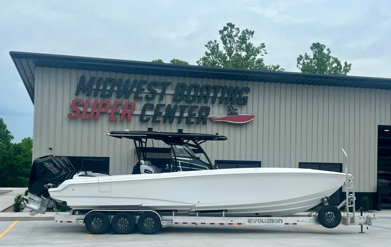 The Image of 2025 Nor-Tech 340 Sport Center Console boat at Midwest Boating Super Center. - 1