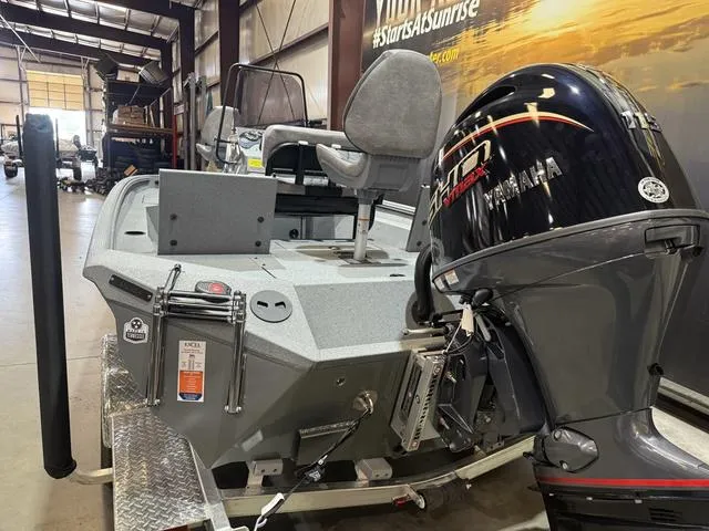 Slide: The Image of Excel Bay Pro Elite 203 W/Yamaha 115 "SHO" 2026 - 5