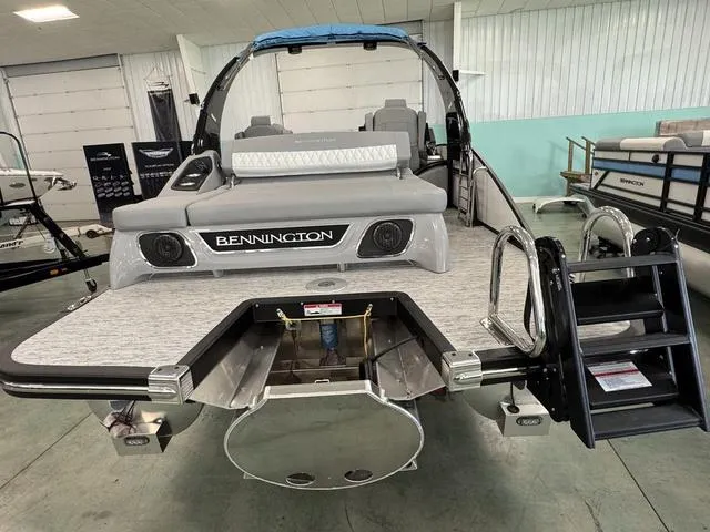 Slide: The Image of Bennington Q Swingback 25 QSBA 2025 - 5