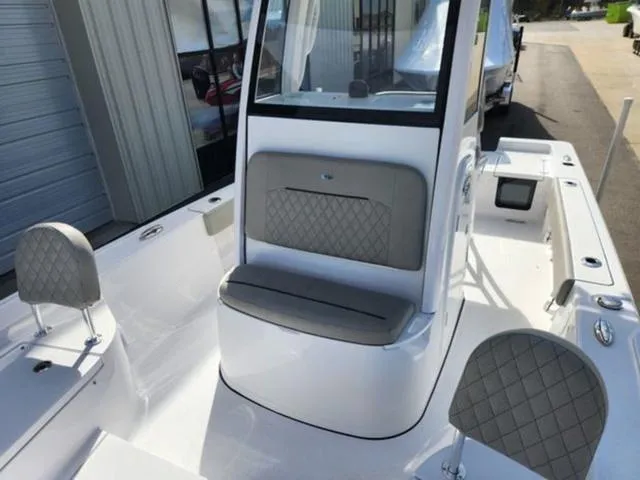 Slide: The Image of Sportsman Masters 227 Bay Boat 2025 - 19