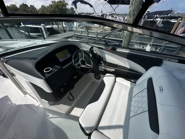 Slide: The Image of Regal 3300 2022 - 25