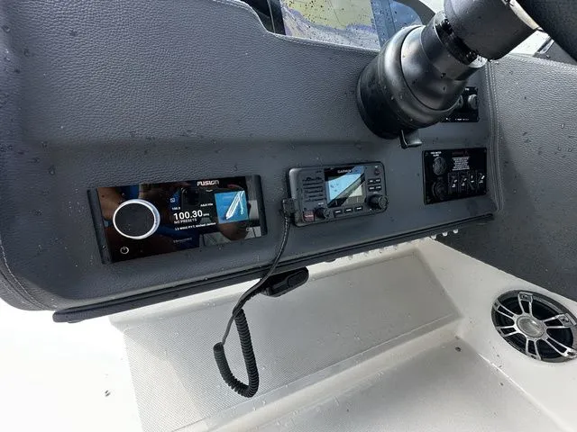 Slide: The Image of Regal 3300 2022 - 26