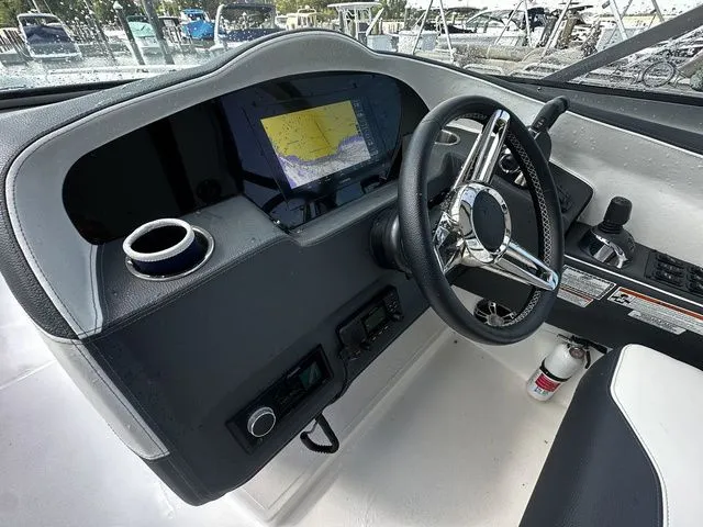 Slide: The Image of Regal 3300 2022 - 27