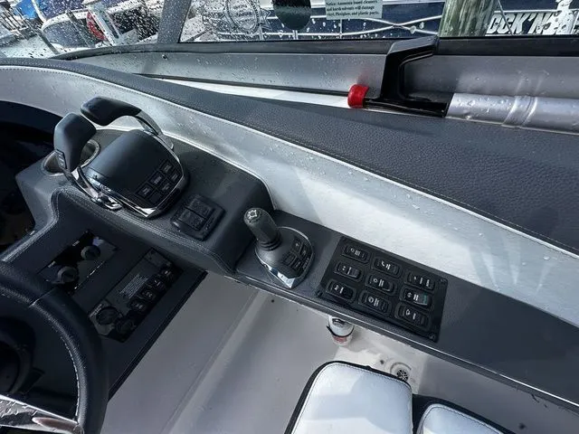 Slide: The Image of Regal 3300 2022 - 28