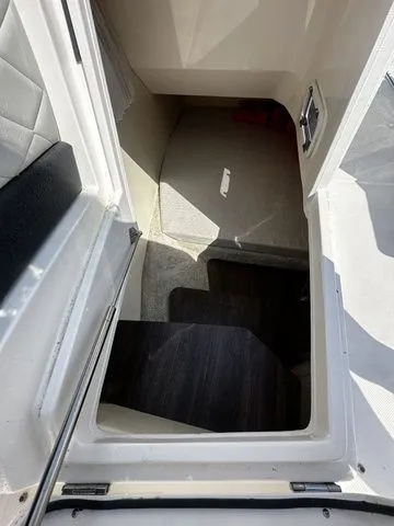 Slide: The Image of Regal 3300 2022 - 29