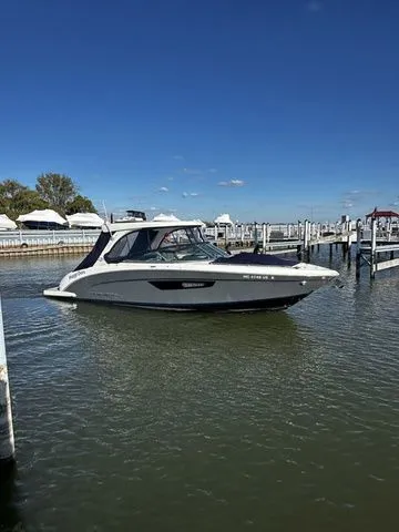 Slide: The Image of Regal 3300 2022 - 31