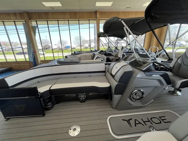 Slide: The Image of Tahoe Cascade 2585 VRL 2025 - 7