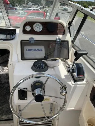 Slide: The Image of Grady-White Seafarer 226 1999 - 3