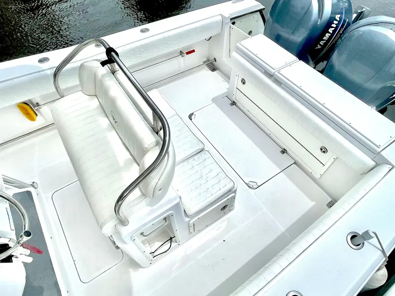 Slide: The Image of Southport 26 Center Console 2008 - 32