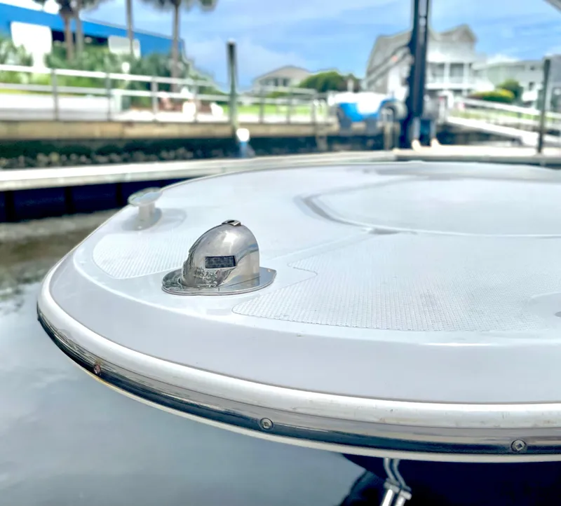 Slide: The Image of Southport 26 Center Console 2008 - 64