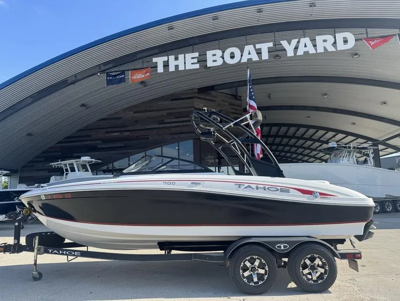 Slide: The Image of Tahoe 700 2018 - 2