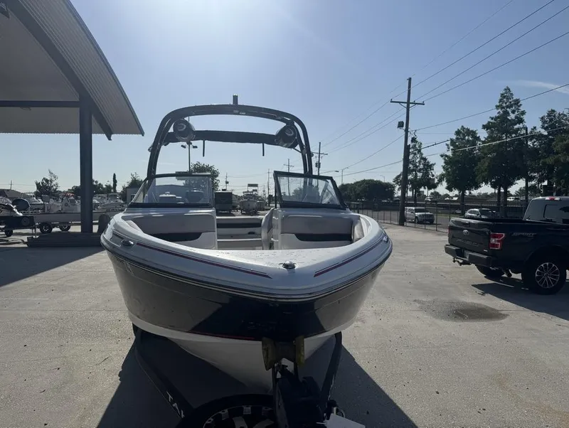 Slide: The Image of Tahoe 700 2018 - 3