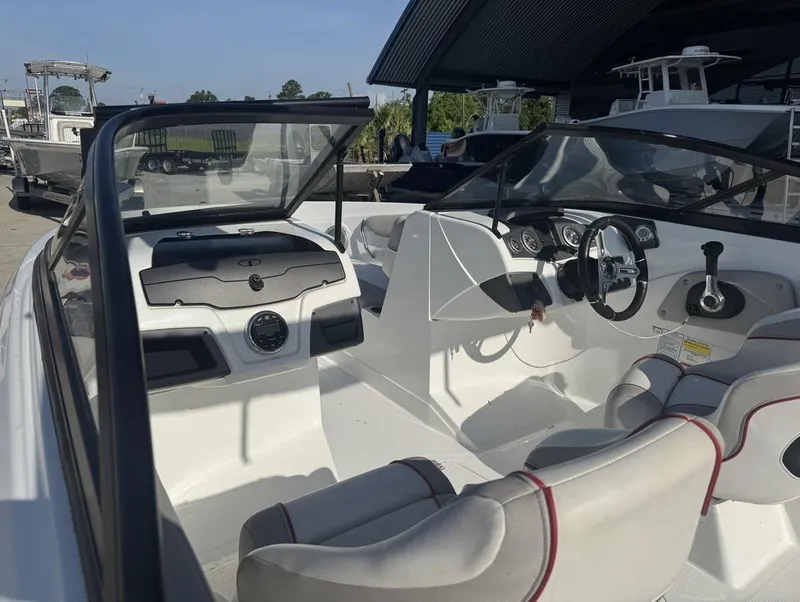 Slide: The Image of Tahoe 700 2018 - 6