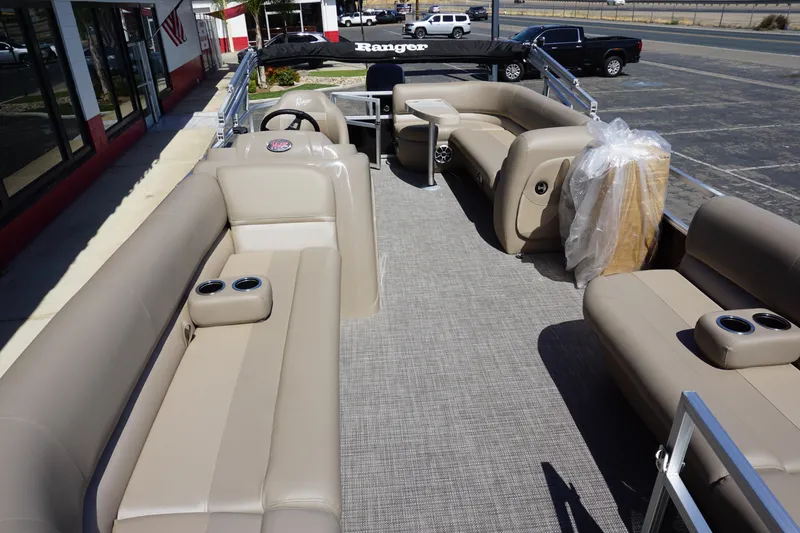 Slide: The Image of Ranger 200C - Includes Trailer 2025 - 17