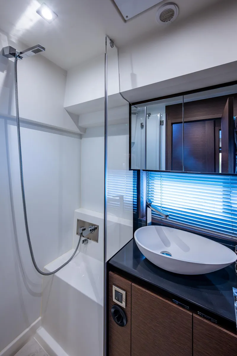 Slide: The Image of Prestige 460 2019 - 50