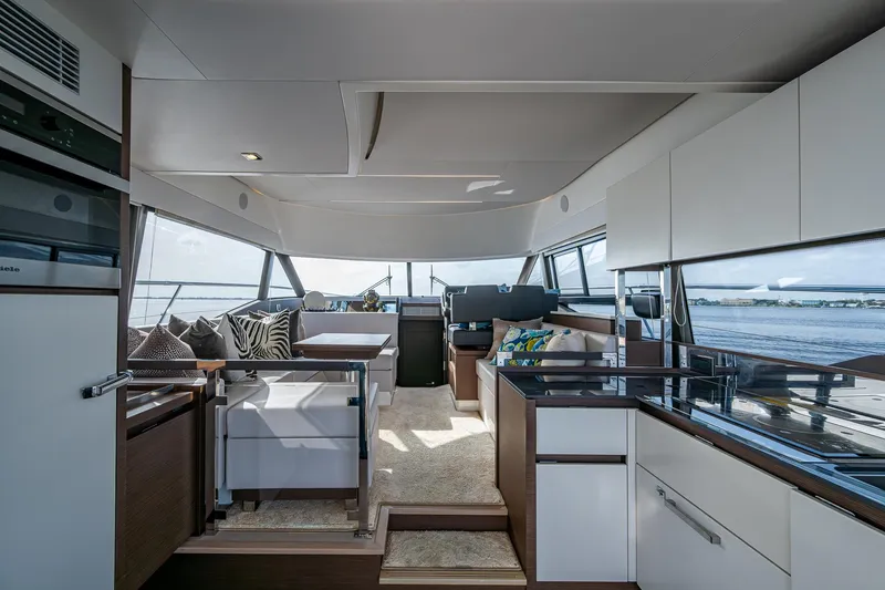 Slide: The Image of Prestige 460 2019 - 76