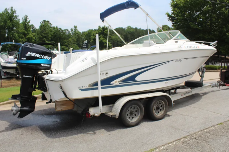 Slide: The Image of Sea Ray 210 Dual Console 1999 - 7
