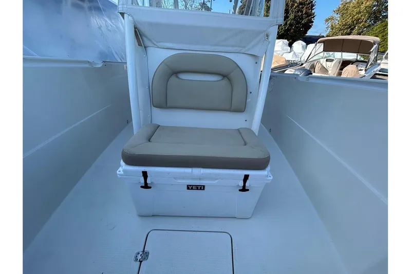 Slide: The Image of Sailfish 290 CC 2018 - 6