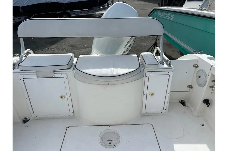 Slide: The Image of Cobia 220 Walkaround 1998 - 12