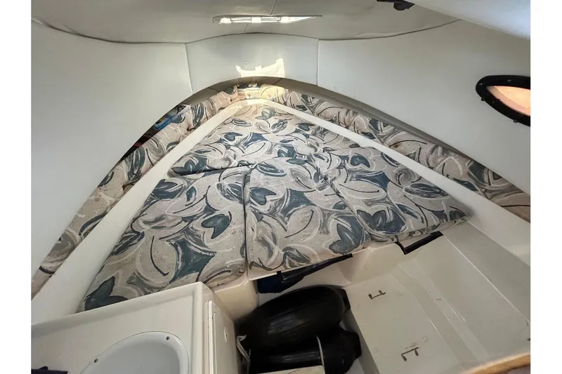 Slide: The Image of Cobia 220 Walkaround 1998 - 14