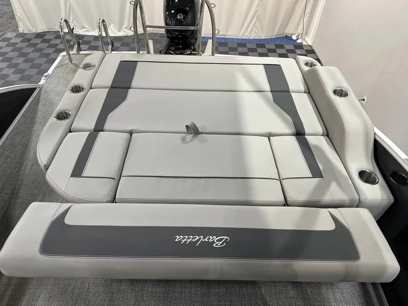 Slide: The Image of Barletta Aria 24UC 2026 - 10