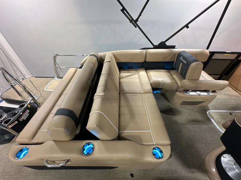 Slide: The Image of Barletta LUSSO 25U 2026 - 13