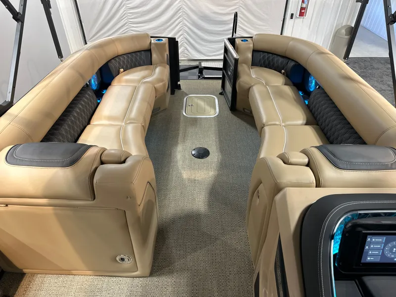 Slide: The Image of Barletta LUSSO 25U 2026 - 19