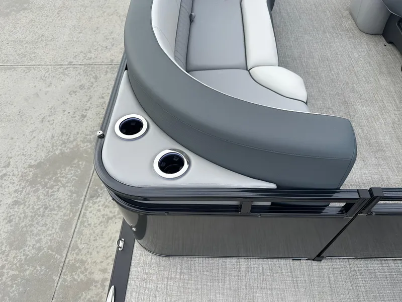 Slide: The Image of Avalon LSZ QL25T 2025 - 40