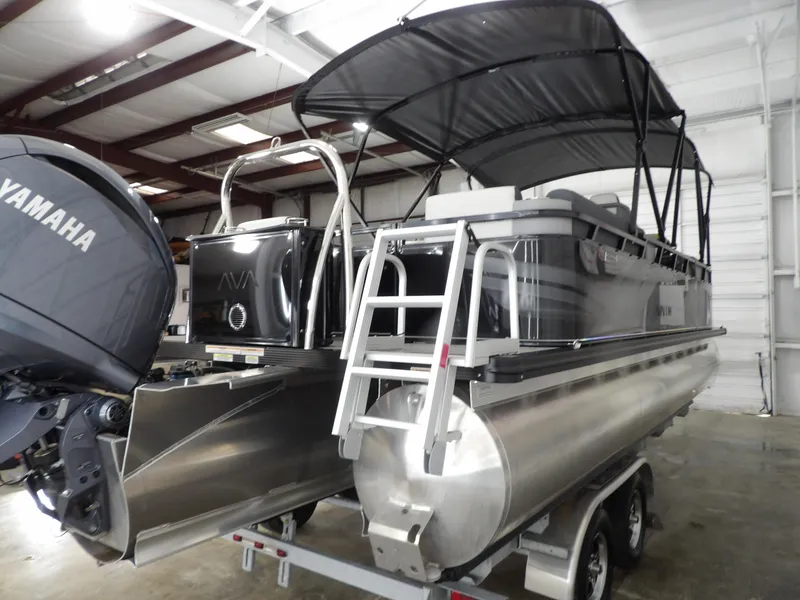 Slide: The Image of Avalon VNT85 QL23T 2025 - 9