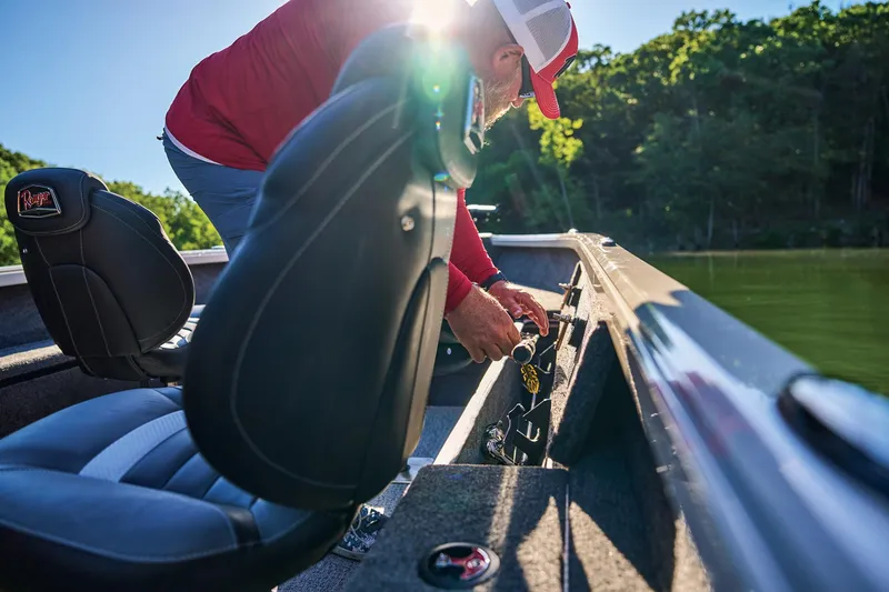 Slide: The Image of Ranger VS1665T 2025 - 47