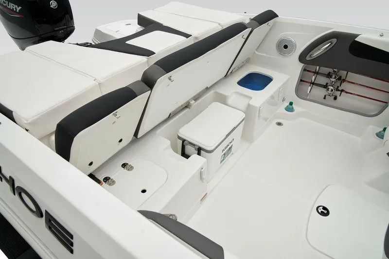 Slide: The Image of Tahoe 200 S 2025 - 56