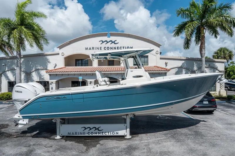 The Image of Cobia 285 Center Console 2025 - 1