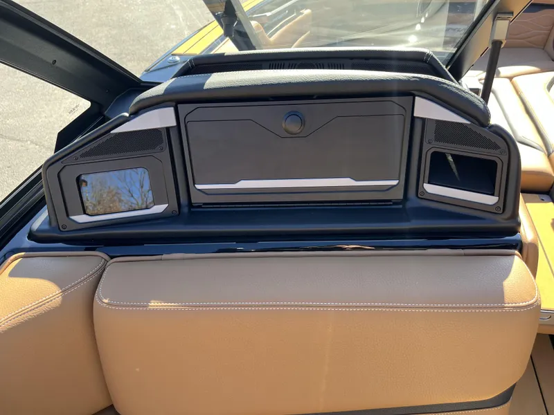 Slide: The Image of Supra SE 550 2025 - 19