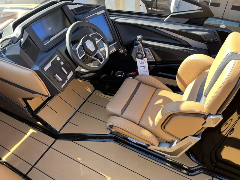 Slide: The Image of Supra SE 550 2025 - 37