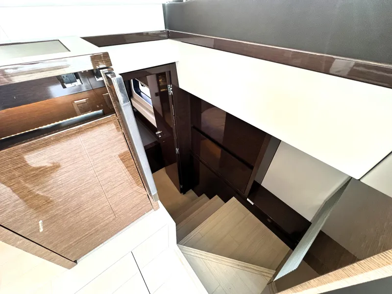 Slide: The Image of Prestige 520 2022 - 50