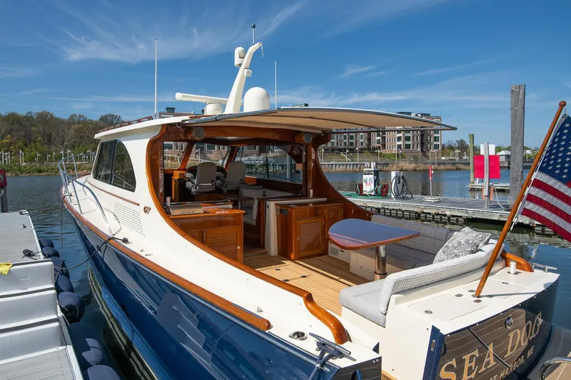 Slide: The Image of Hinckley Yachts Talaria 43 Motoryacht 2016 - 4