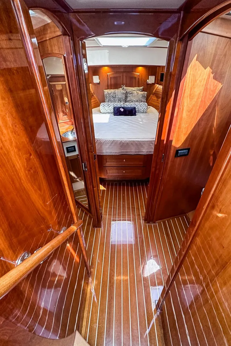 Slide: The Image of Hinckley Yachts Talaria 43 Motoryacht 2016 - 42