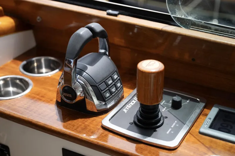 Slide: The Image of Hinckley Yachts Picnic Boat 37 MKIII 2011 - 38