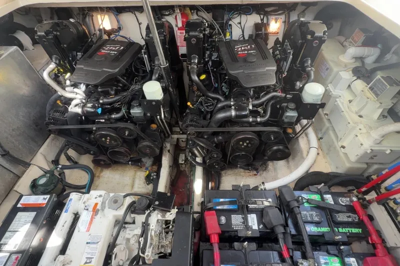 Slide: The Image of Sea Ray 300 Sundancer 2006 - 53