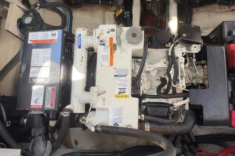 Slide: The Image of Sea Ray 300 Sundancer 2006 - 54