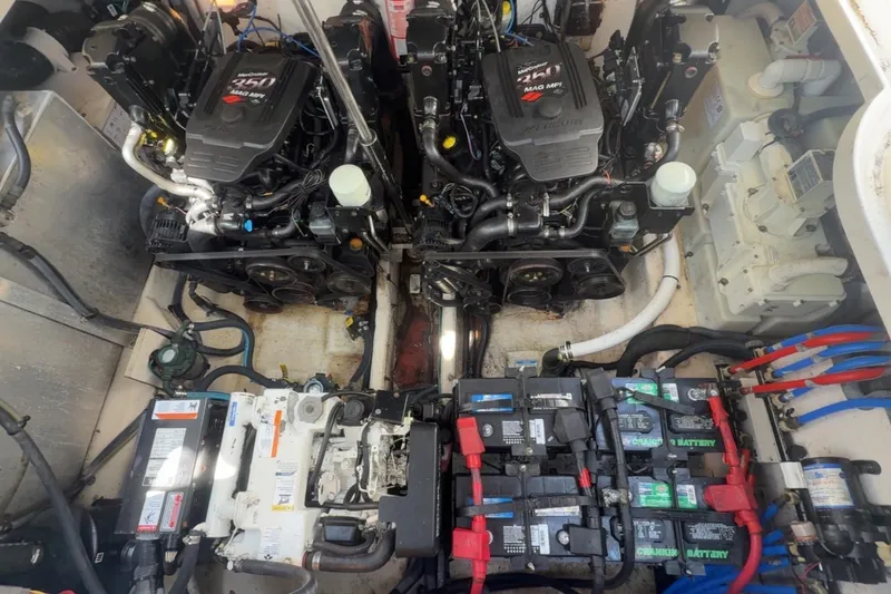 Slide: The Image of Sea Ray 300 Sundancer 2006 - 58