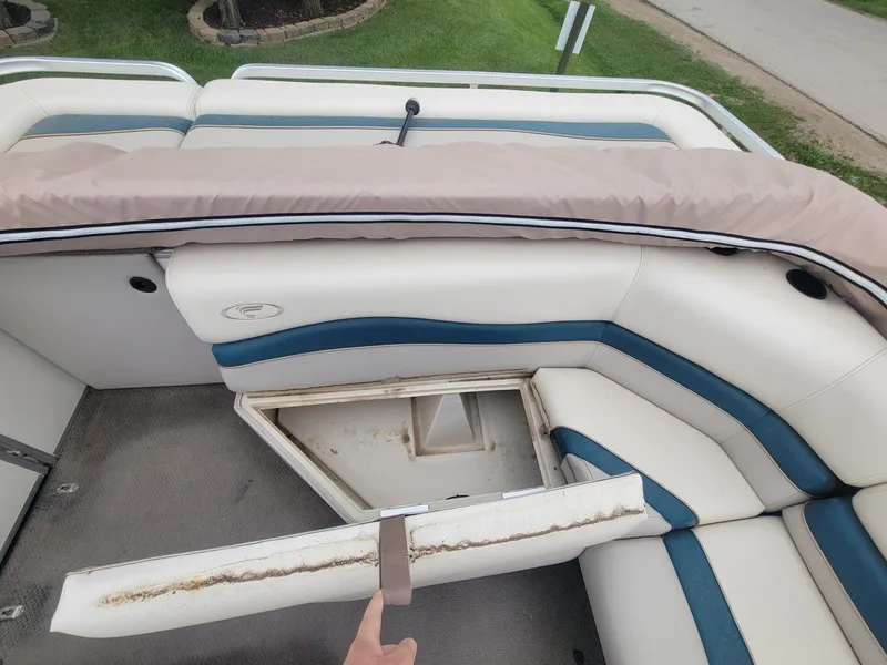 Slide: The Image of Fisher Freedom 200 DLX 2002 - 18