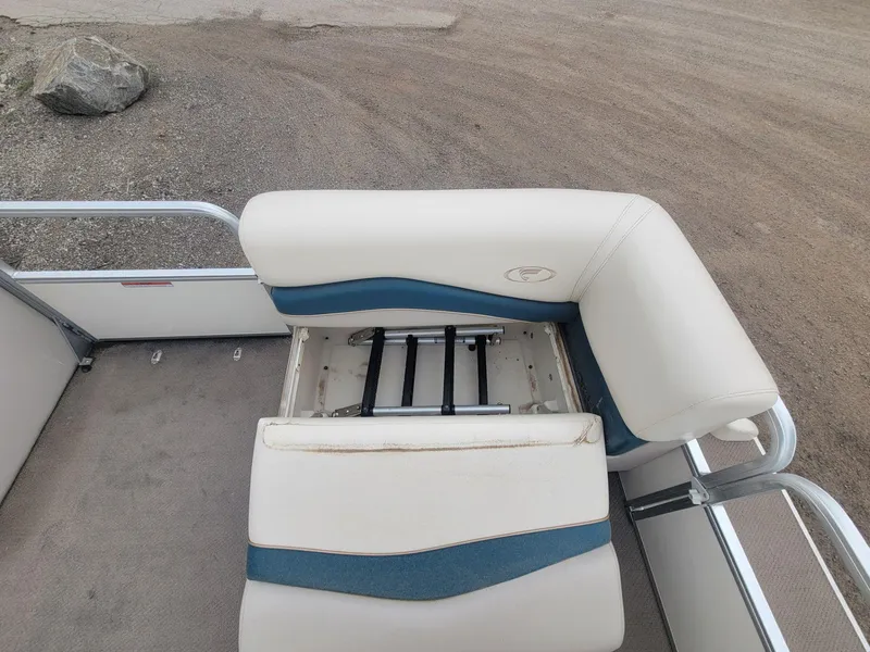 Slide: The Image of Fisher Freedom 200 DLX 2002 - 9