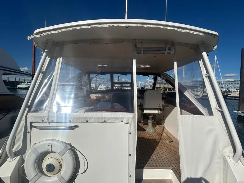 Slide: The Image of Little Harbor WhisperJet 38 2002 - 12