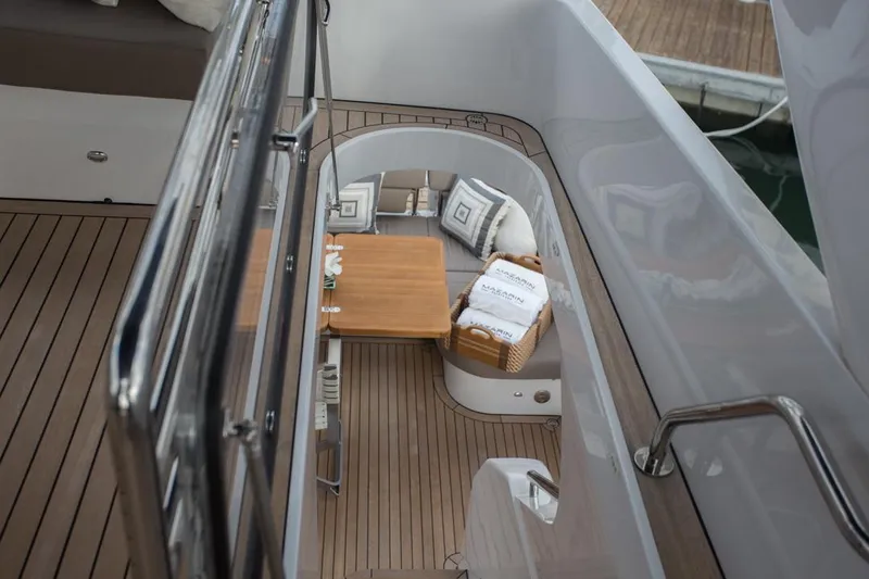 Slide: The Image of Mazarin 72 Sport Fly 2015 - 30